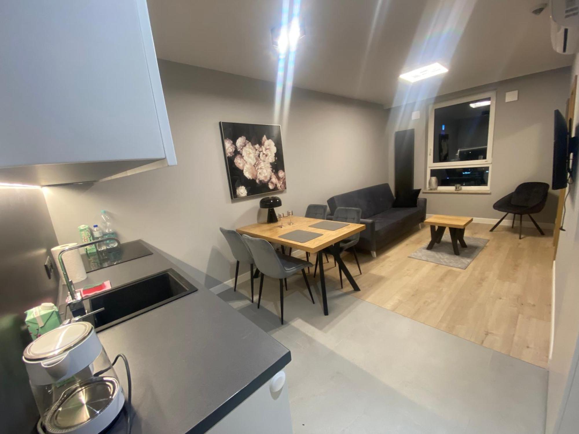 Wiktoryn 6 Piekne Nowe Apartamenty Z Duzymi Balkonami Βαρσοβία Εξωτερικό φωτογραφία