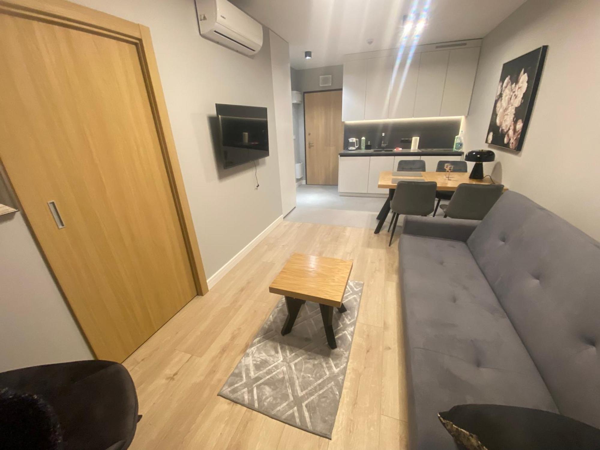 Wiktoryn 6 Piekne Nowe Apartamenty Z Duzymi Balkonami Βαρσοβία Εξωτερικό φωτογραφία