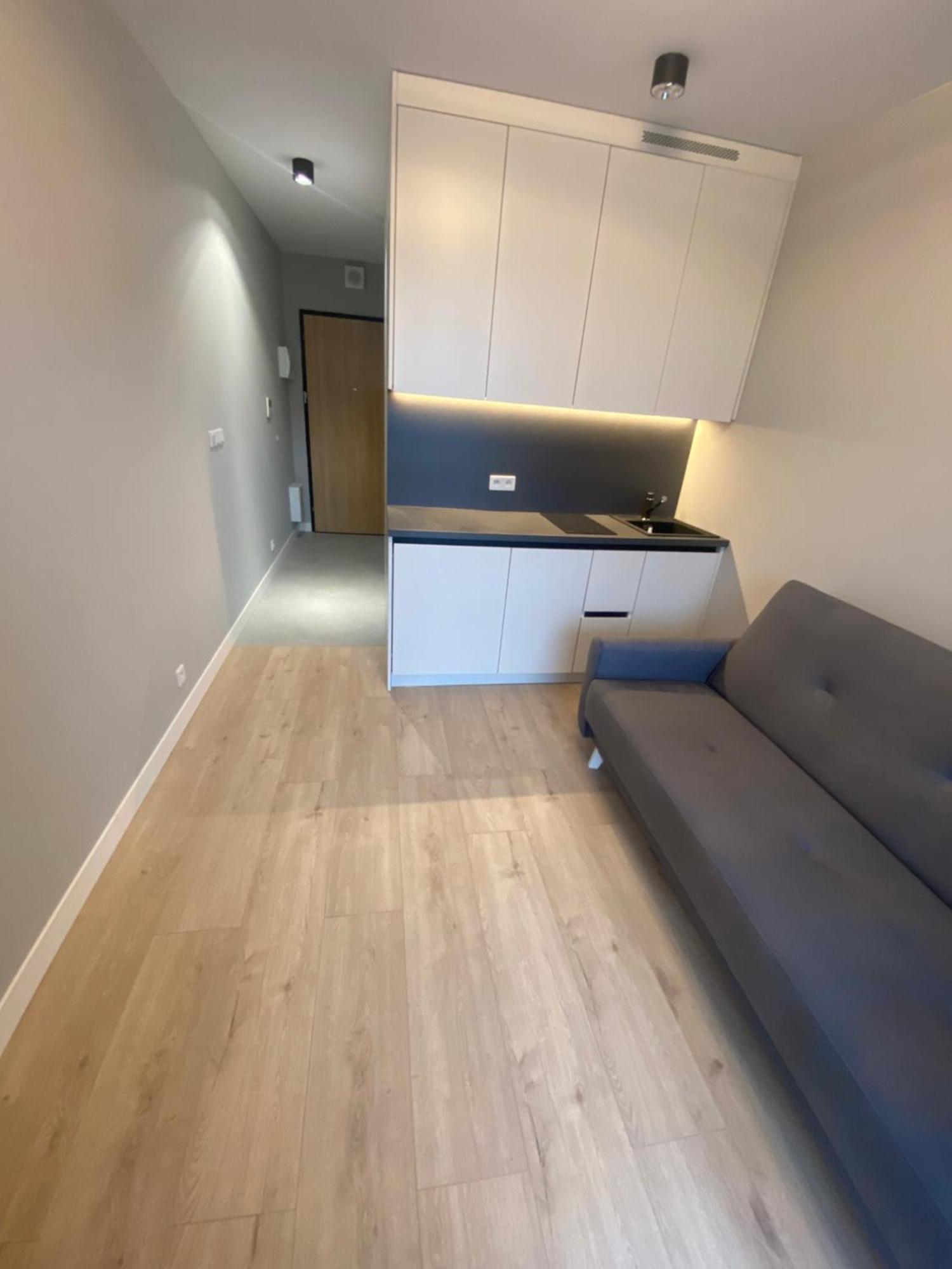 Wiktoryn 6 Piekne Nowe Apartamenty Z Duzymi Balkonami Βαρσοβία Εξωτερικό φωτογραφία